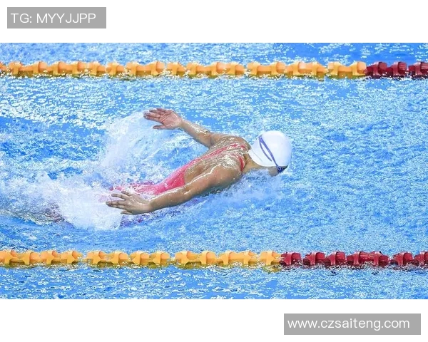 蝶泳技术解析与训练方法探索：提高速度与效率的关键要素